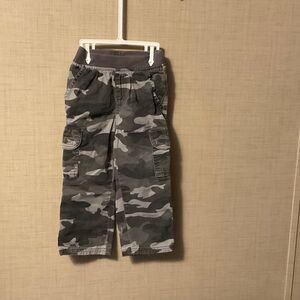 Kids' Gray Camouflage Cargo Pants